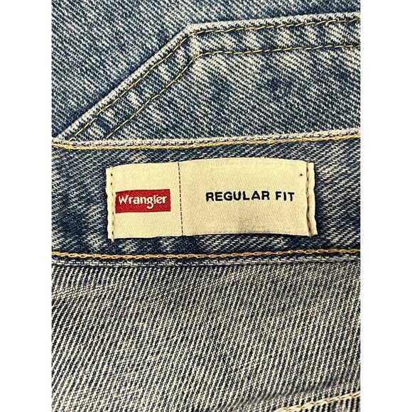 Wrangler Mens Regular Fit 32 x 30 Blue Denim Jean Straight Soft Feel NWT New - Picture 8 of 10